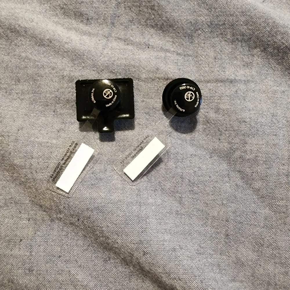 R2 - Crocs Jibbitz Basketball 2 -Piece Set - Picture 2 of 2